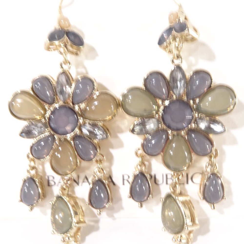 Banana Republic Nudes Cabochon Crystal Flower Drop Earrings NWT 48 - Picture 4 of 8